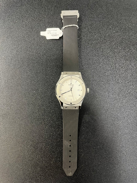 Hublot Classic Fusion Titanium 42mm – Ref. 542.NX.1171.RX