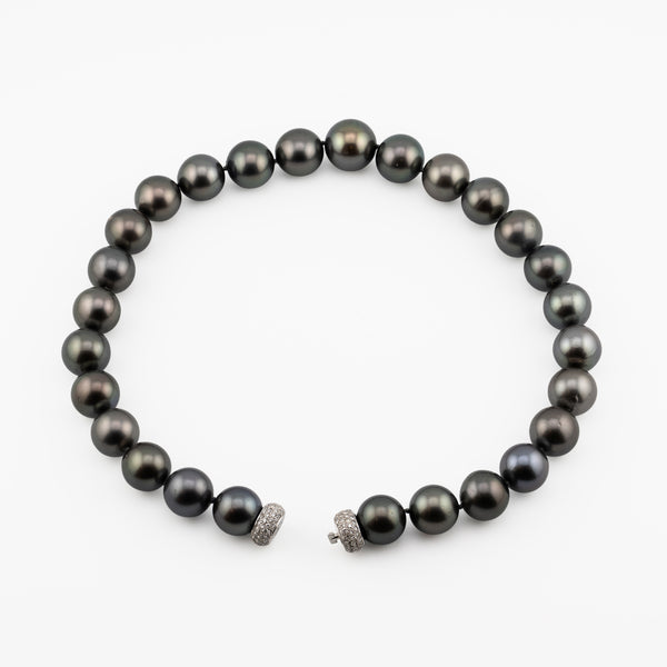 Tahitian Pearl Necklace 15–18mm with 18K White Gold Pavé Diamond Clasp, 18 Inches