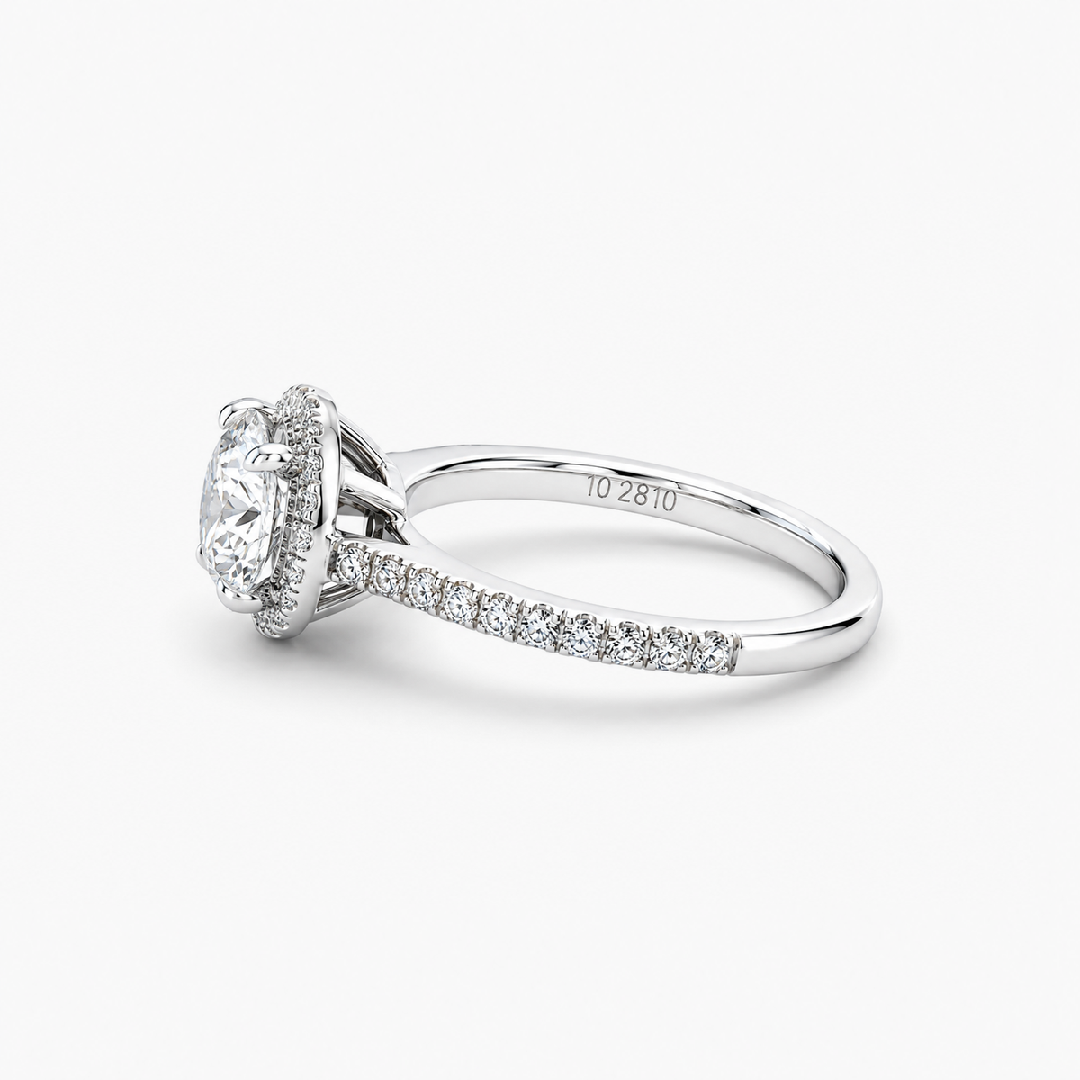 Round Brilliant Halo Engagement Ring | 1.14CT Lab Diamond E/VVS2 | 18K White Gold
