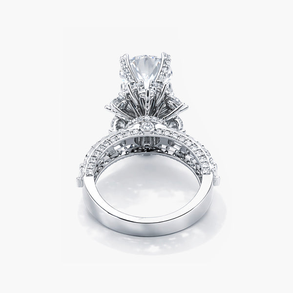 Nhẫn halo cụm hoa kim cương nuôi cấy trong phòng thí nghiệm (E/VS1 IGI) Brilliant 3,23 CT bằng bạch kim